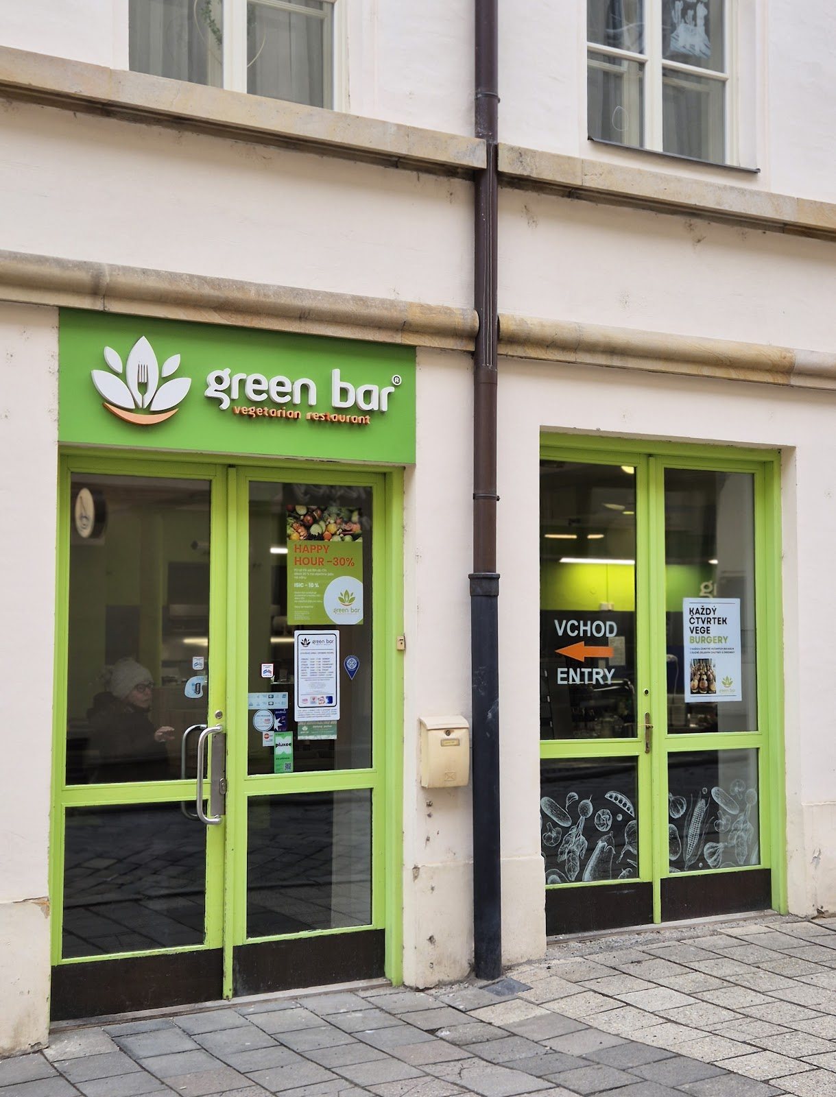 GREEN BAR — fotka 8